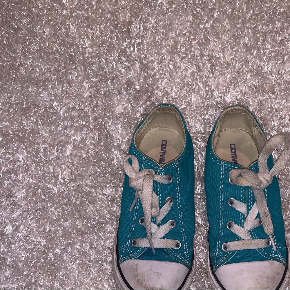 Teal sz. 10 converse sneakers